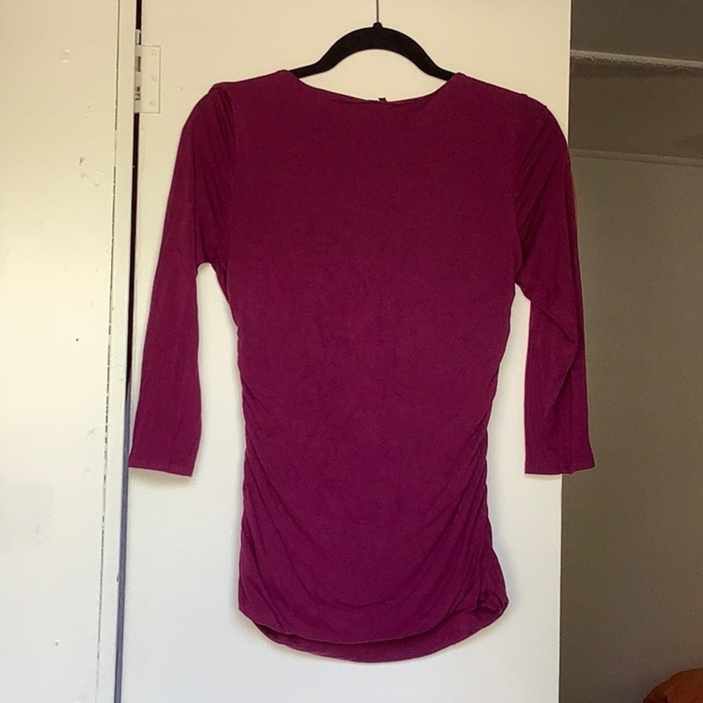 Flattering Top - Picture 3 of 4